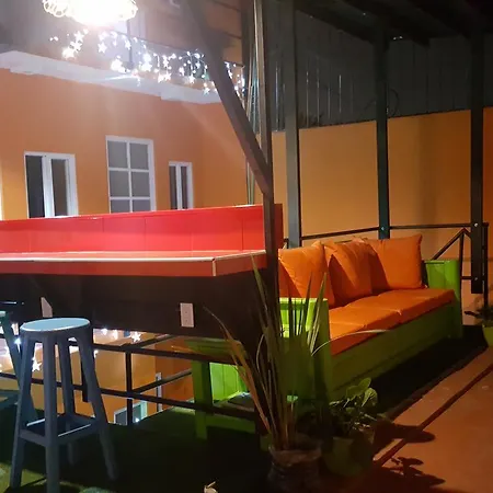 Mambu Hostal